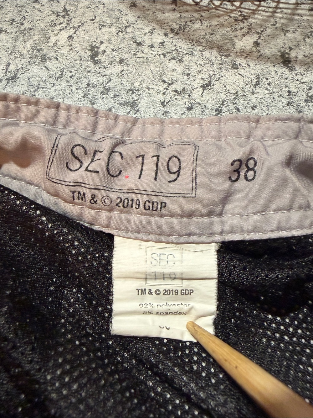 Section 119 Grateful Dead Board Shorts Men's Size 38 Gray Skeleton & Roses Swim - Picture 9 of 9